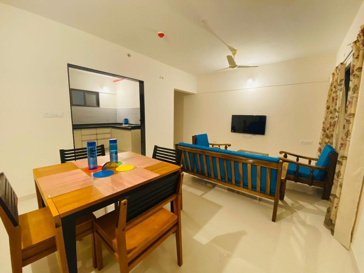 Royal Nest - 2 Bhk Service Appt